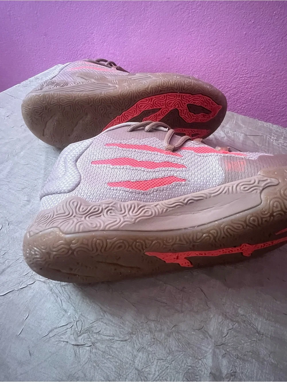 PUMA MB.01 Not From Here LaMelo Ball Men’s Basketball Shoes Size 9.5